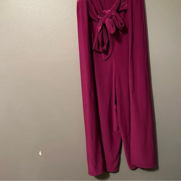 NWOT Love Squared Sz 2X Fuschia 3/4 Length Jumpsuit! - Picture 6 of 7